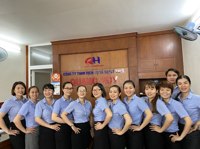đội ngũ nhân viên dày dặn của Công ty TNHH Quang Huy