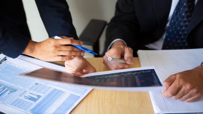Phân biệt Công ty TNHH và Công ty Cổ phần