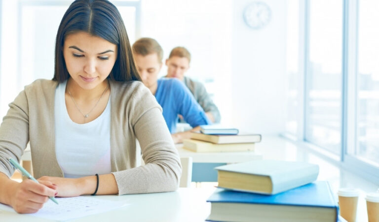 thi chứng chỉ hành nghề đại lý thuế gồm mấy môn