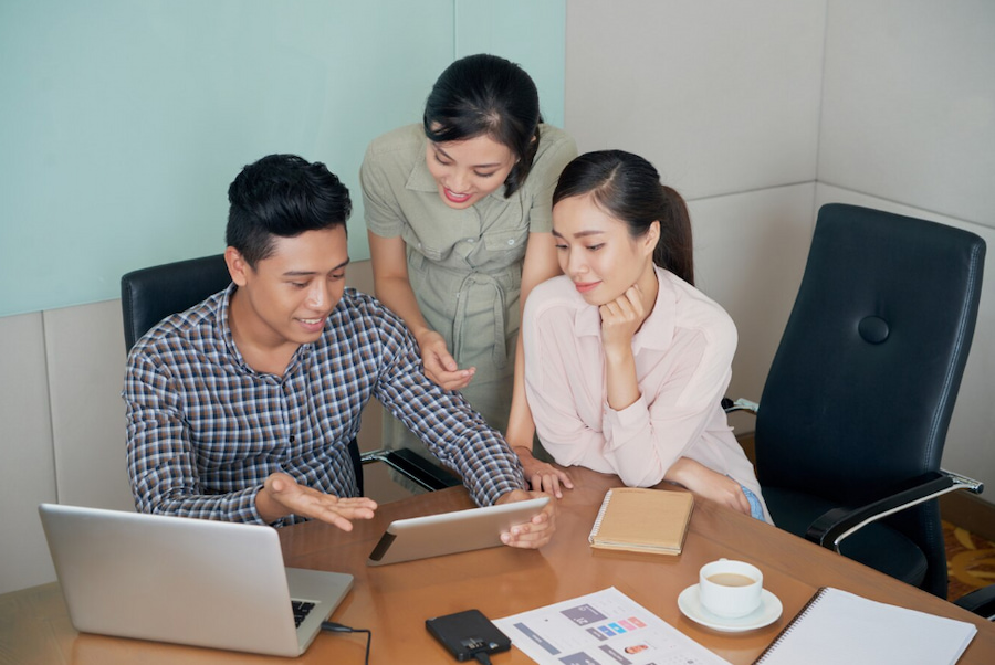 Quy trình và điều kiện chuyển nhượng phần vốn góp trong công ty TNHH hai thành viên trở lên