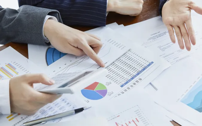 Hồ sơ kiểm tra thuế doanh nghiệp 2026: 6 nhóm quan trọng kế toán dịch vụ phải có