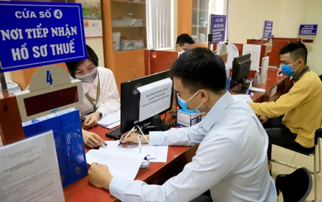 Hướng dẫn chi tiết tính tiền phạt chậm nộp thuế TNDN tạm tính quý 2026
